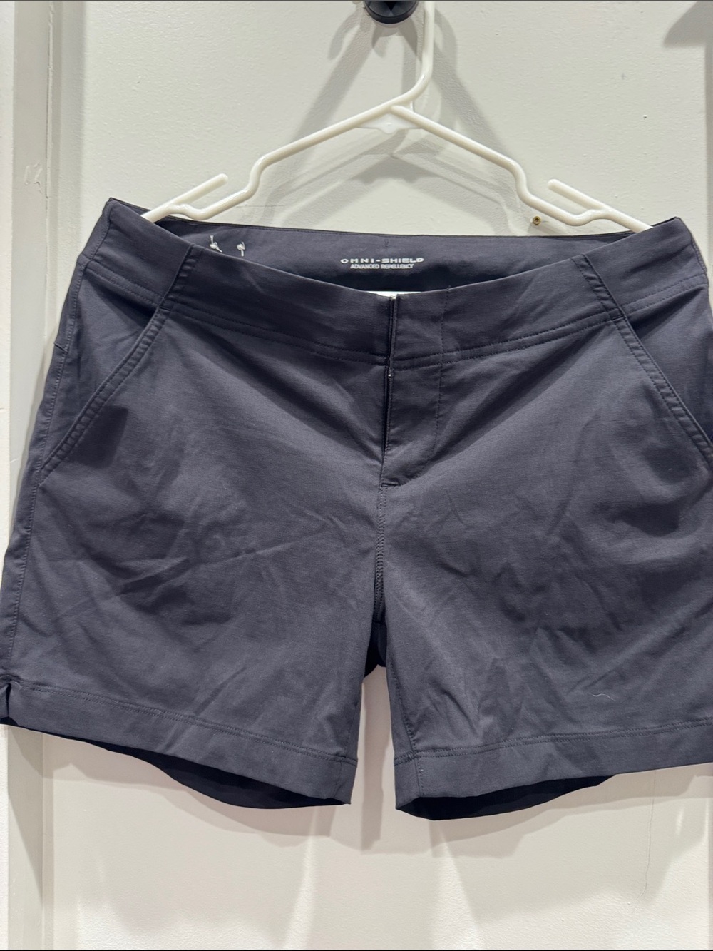 Columbia Women's Charcoal Gray Omni-Shield Shorts